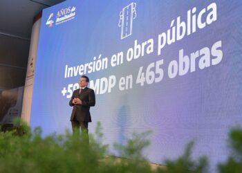 Victoria marca ruta en obra pública