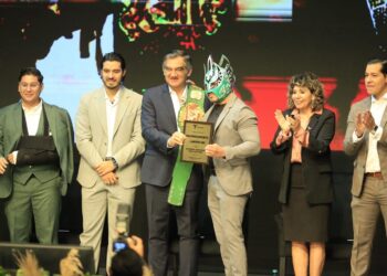 Premia Américo Villarreal a la juventud y al deporte tamaulipeco
