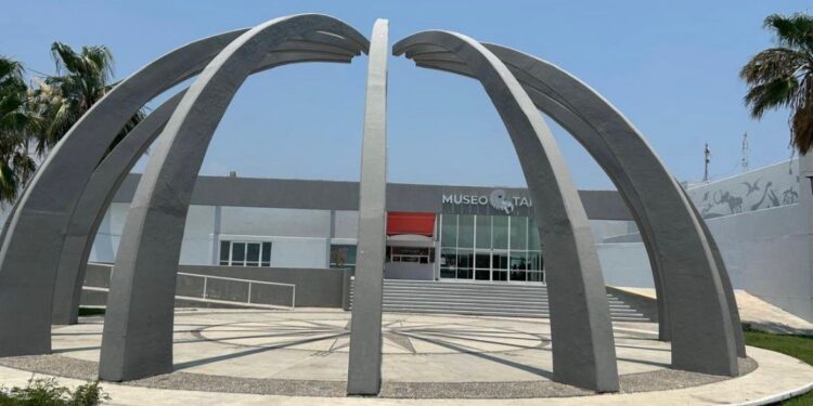 Invita Tamux al Evento Navideño “Ropopompom”