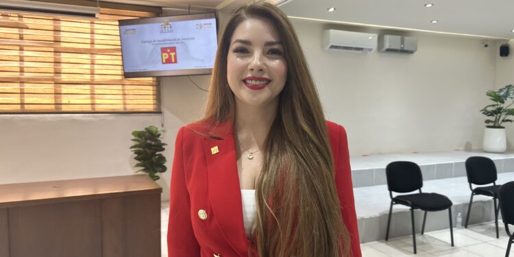 Cendy Robles confirma invitación de su partido para participar en próximas elecciones